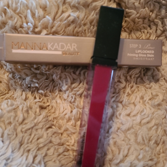 Mannakadar priming lip stain in manna babe - Picture 2 of 2